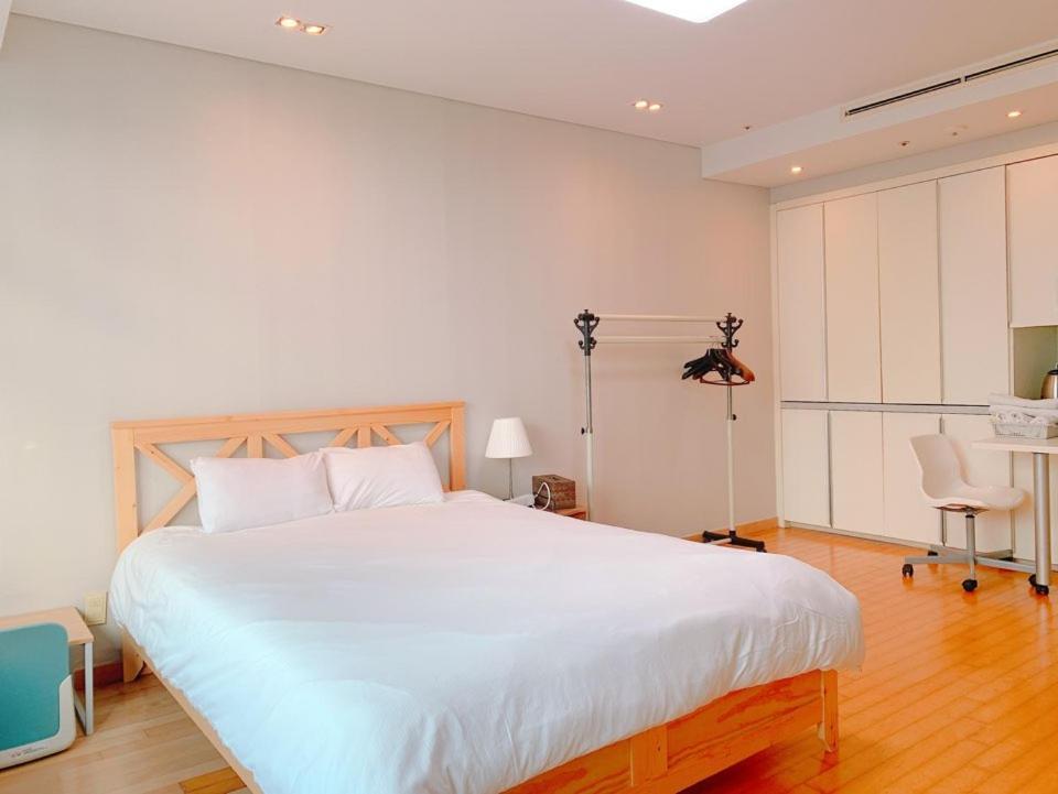Hotel Incheon Airport Gogo House Extérieur photo